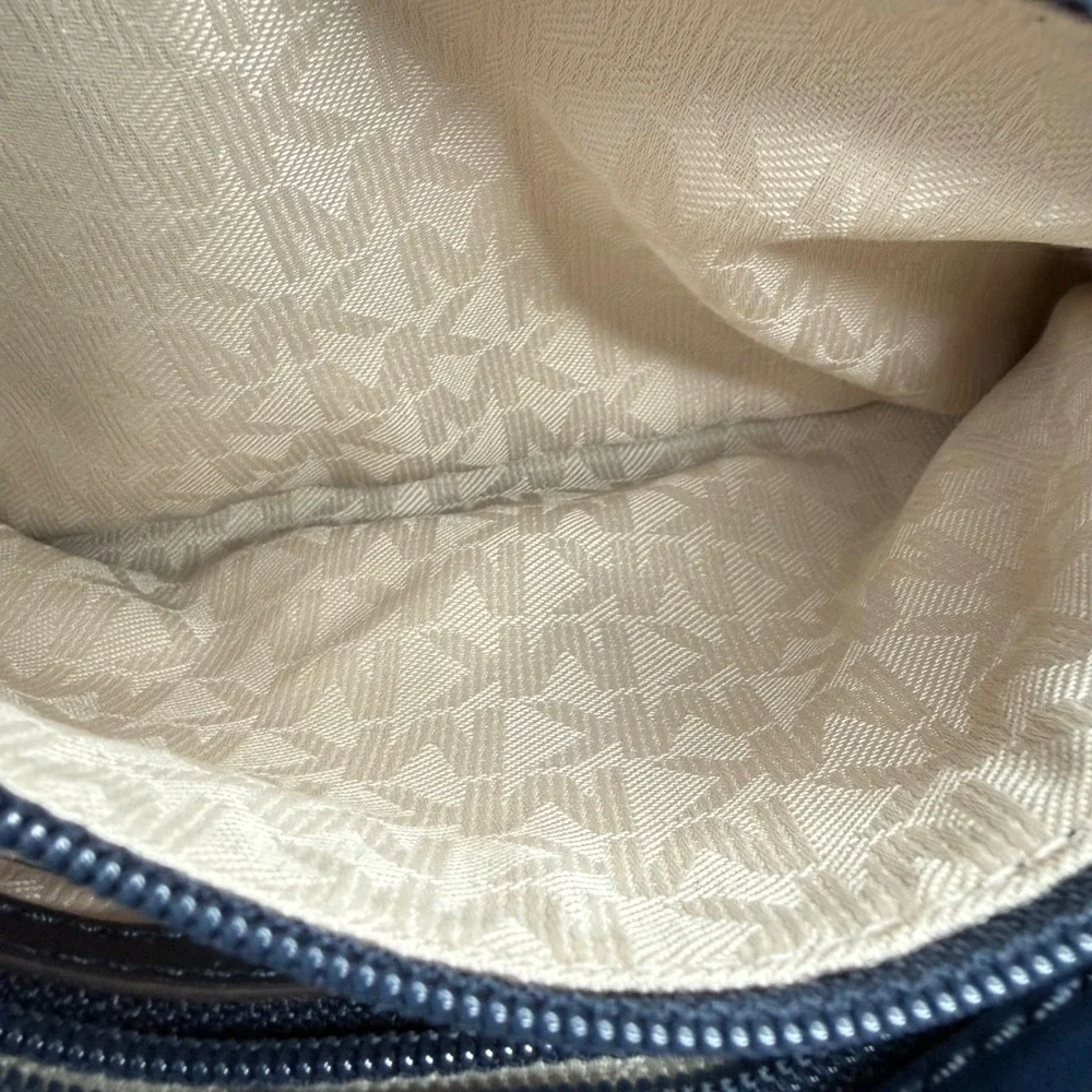 Michael Kors Sloan Large Denim Patchwork Frayed Chevron Shoulder Bag Blue Silver - Picture 14 of 15